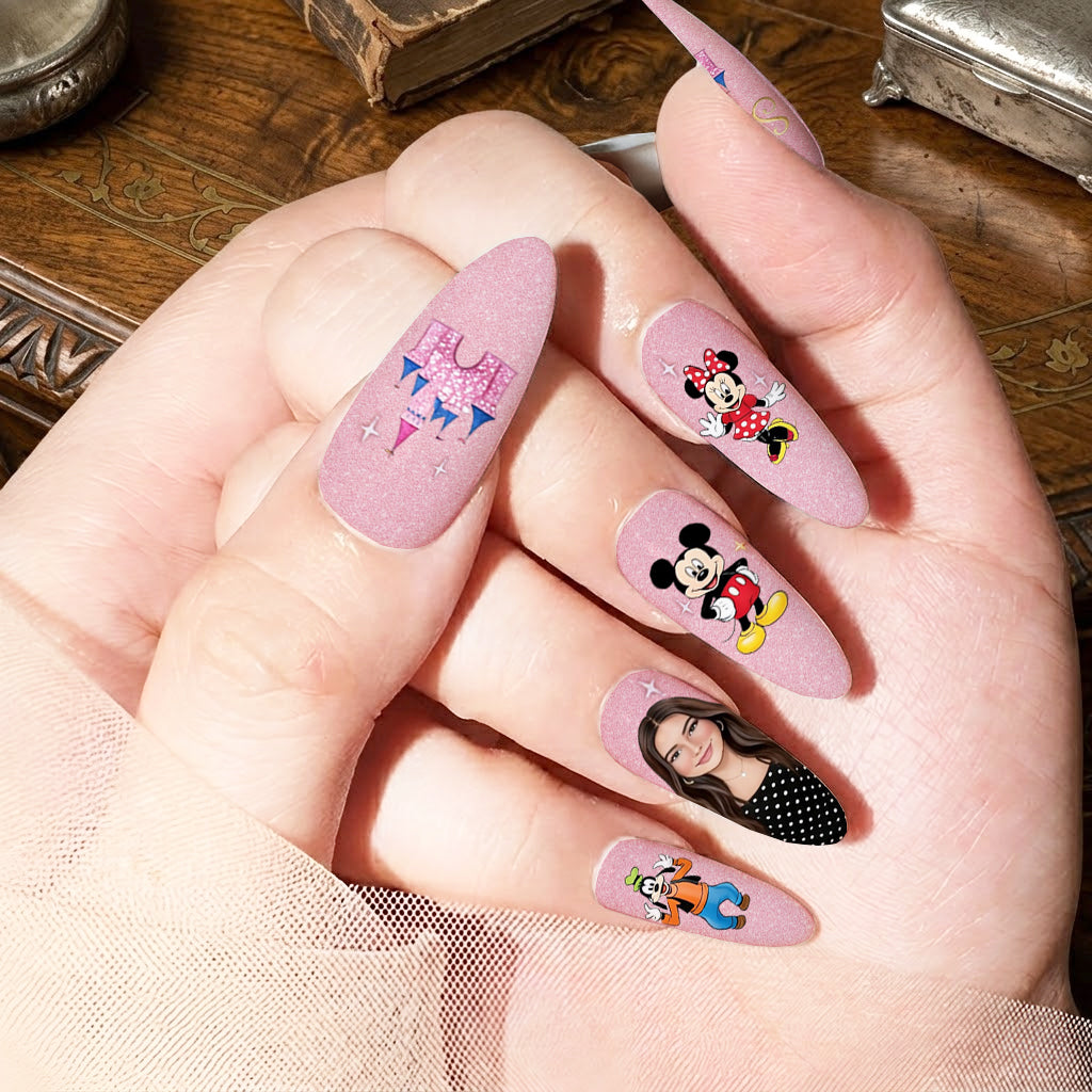 Magical World Fan - Personalized Mouse Press On Nails